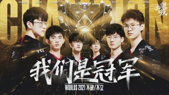 从权力幻想到绝望求生：吸血鬼生存模拟游戏为何更令人着迷